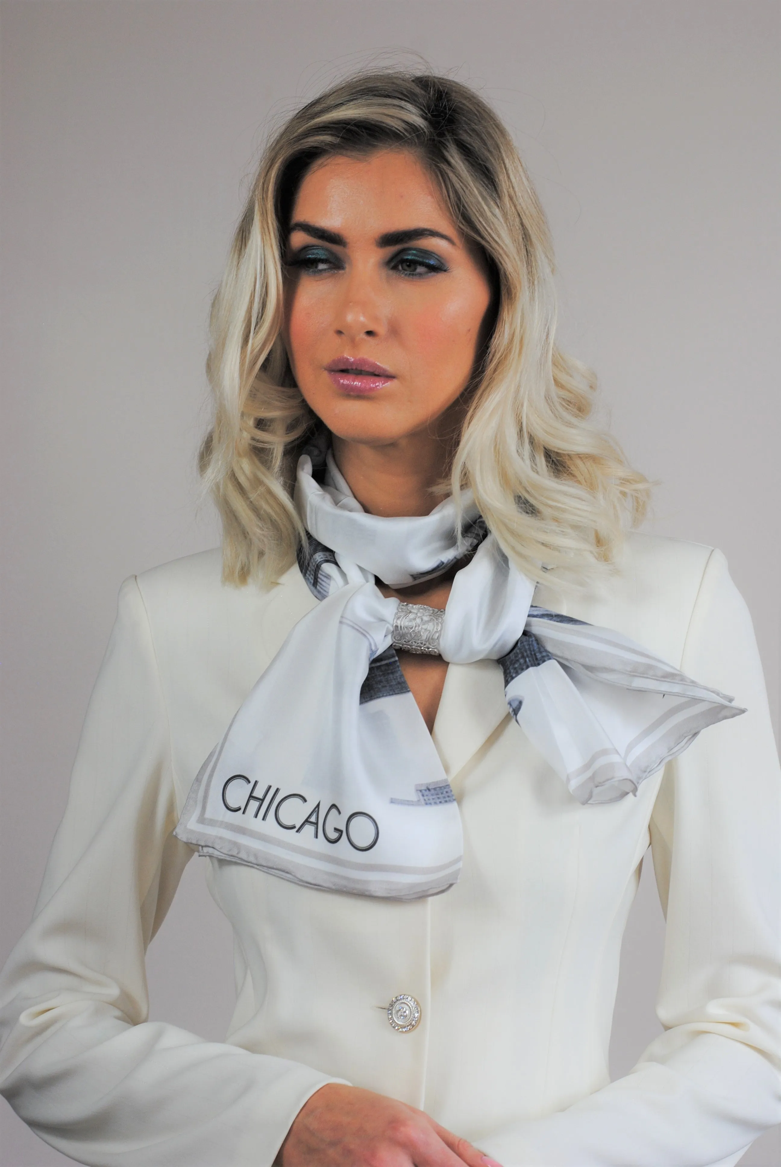 CHICAGO Skyline 100% Silk Oblong Scarf in Gray White