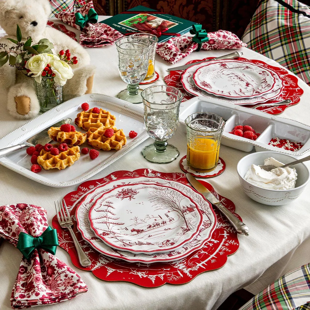 Country Estate Winter Frolic Melamine Dinner Plate Set/4