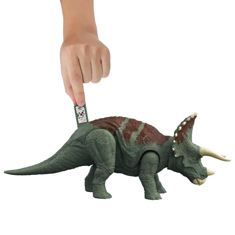 Jurassic World Dominion Roar Strikers Assortment Triceratops